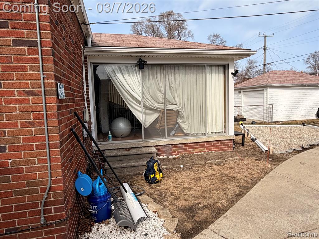 16828 Sussex Street, Detroit, MI 48235 — Photo 8
