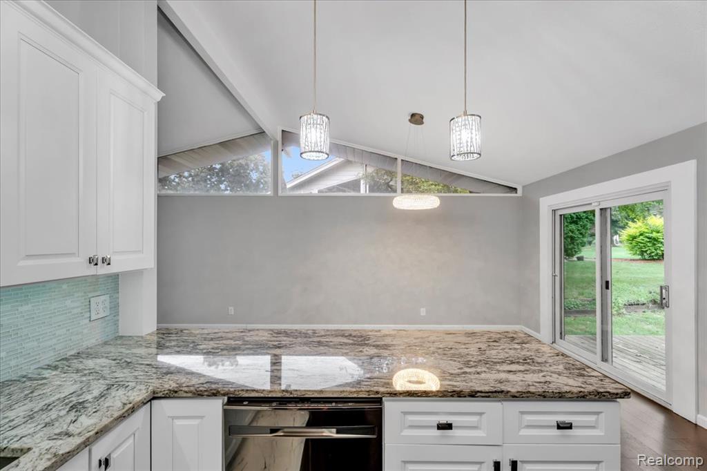 6016 Plantation Drive, Grand Blanc, MI 48439 — Photo 17