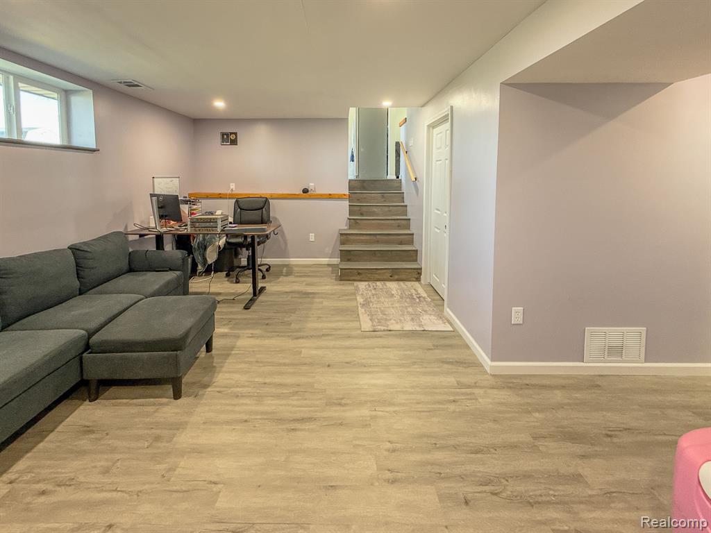 5505 FLORIA Drive, Swartz Creek, MI 48473 — Photo 25