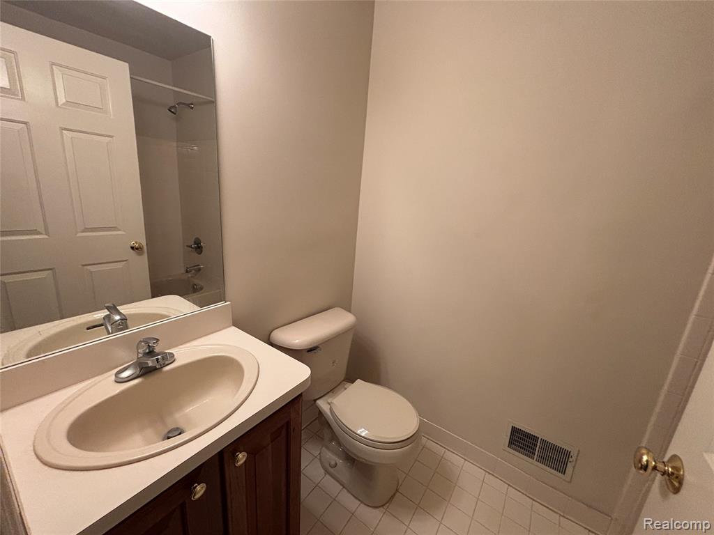 751 ABERTON, Detroit, MI 48215 — Photo 36