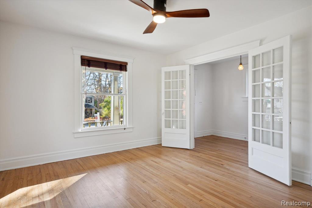 618 W LIBERTY Street, Ann Arbor, MI 48103 — Photo 12