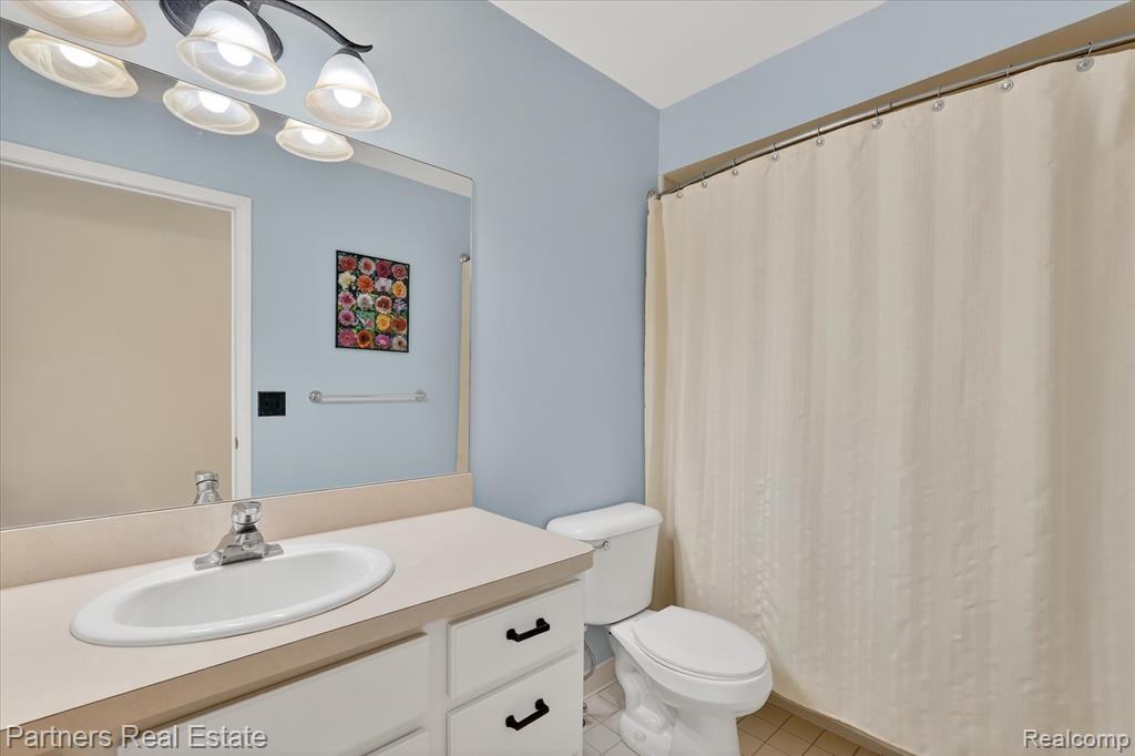 112 Summer Shade Drive, Howell, MI 48843 — Photo 31