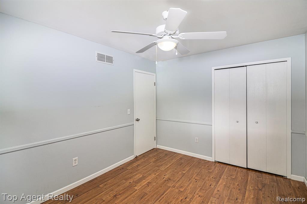 43954 McLean Drive, Sterling Heights, MI 48313 — Photo 16