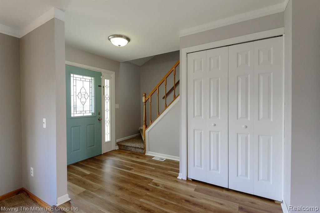 42340 OLD BRIDGE Road, Canton, MI 48188 — Photo 2