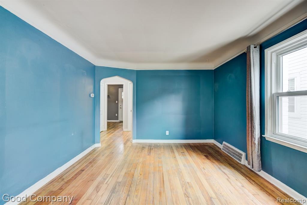 545 E Maplehurst Street, Ferndale, MI 48220 — Photo 3