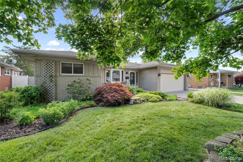 7125 Highview Street, Dearborn Heights, MI 48127 — Photo 2