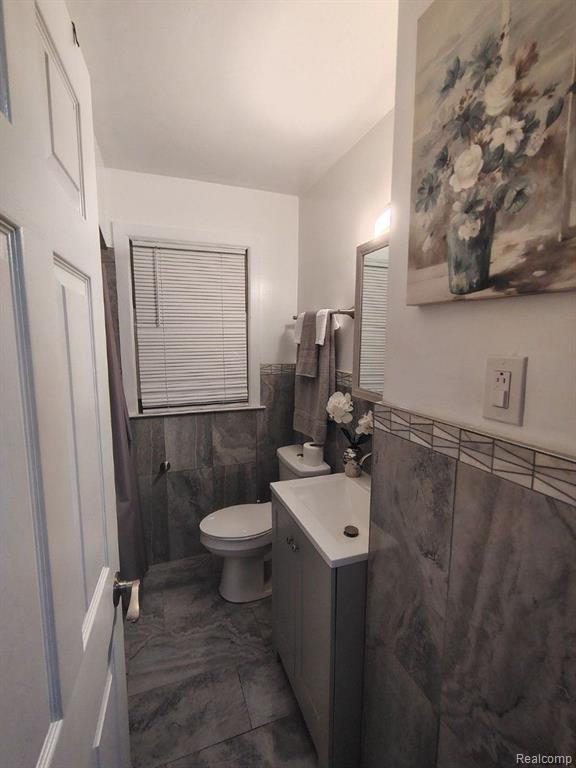 6144 RADNOR Street, Detroit, MI 48224 — Photo 12