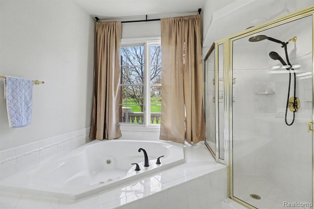 2869 Hastings Court, Oakland, MI 48306 — Photo 40