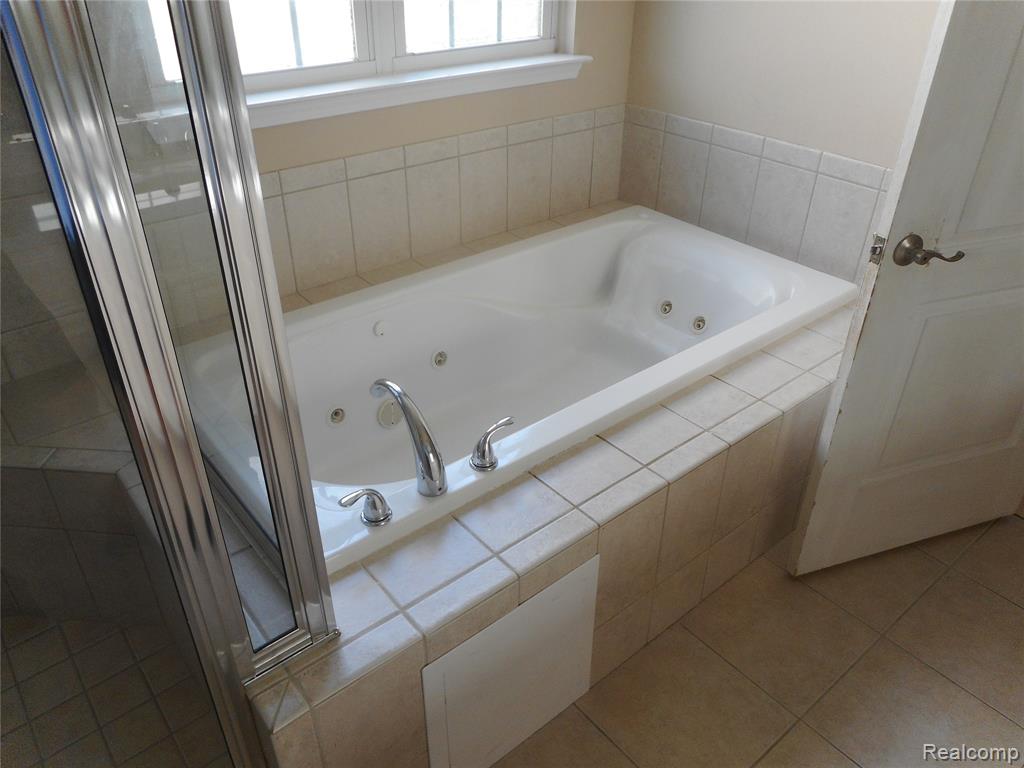 16928 Boulder Drive, Northville, MI 48168 — Photo 12