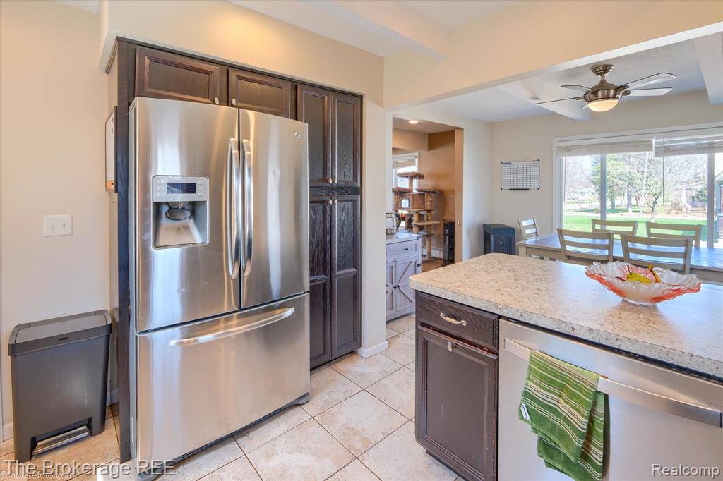 11854 Walter Street, Mount Morris, MI 48458 — Photo 12