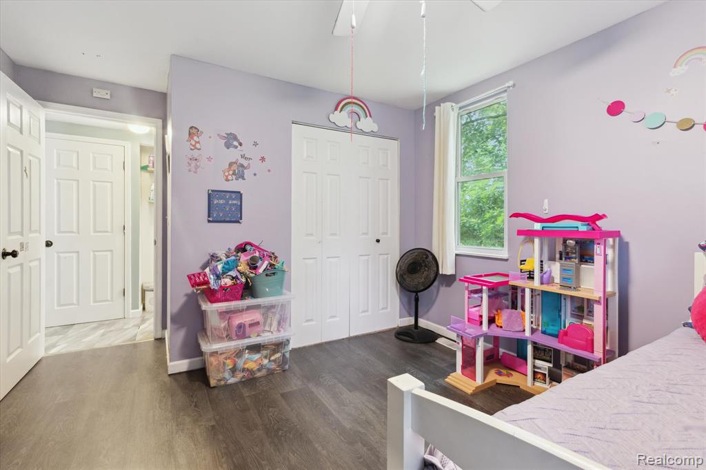759 Elm Street, Allenton, MI 48002 — Photo 18