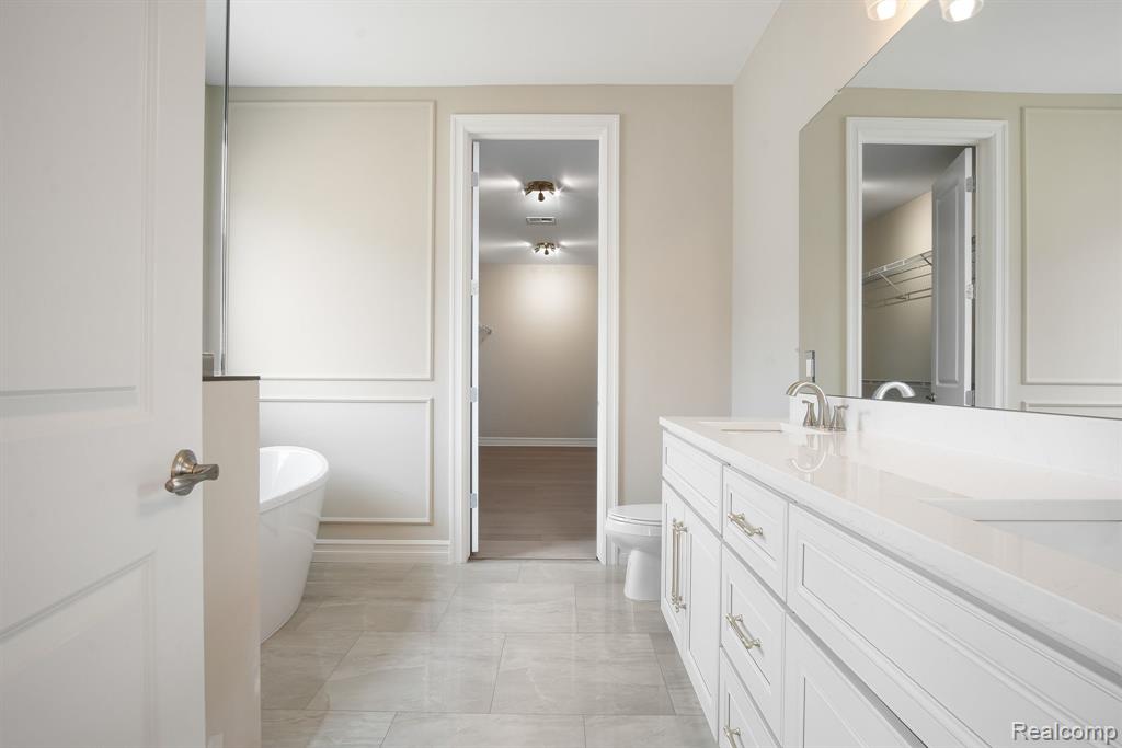 54630 Brenda Drive, Macomb, MI 48042 — Photo 30
