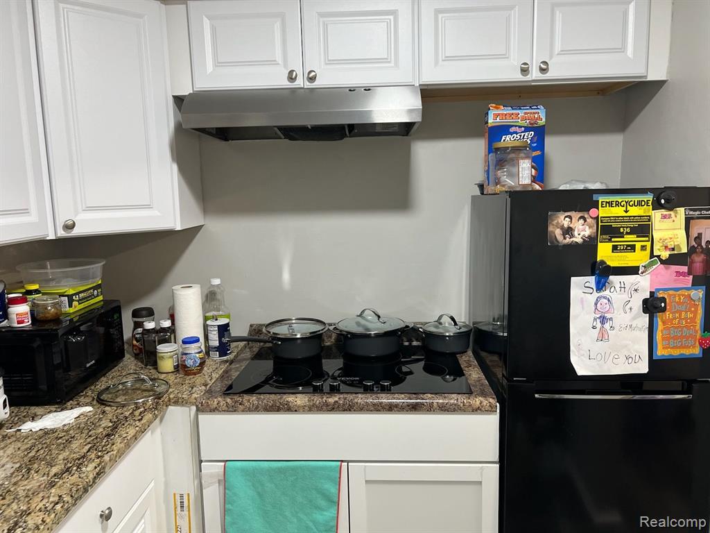 4925 E 10 Mile Rd Road, 5, Warren, MI 48091 — Photo 12
