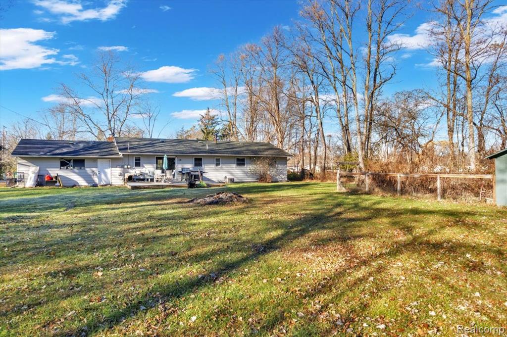 1240 Farnsworth Road, Lapeer, MI 48446 — Photo 19