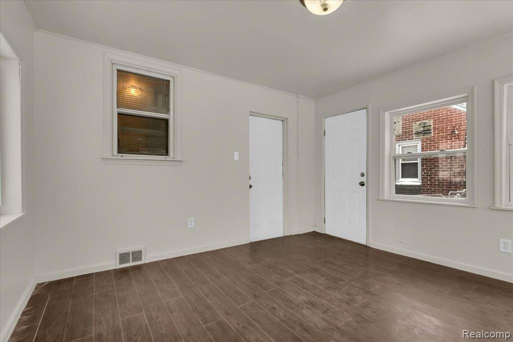 11475 Lakepointe Street, Detroit, MI 48224 — Photo 14