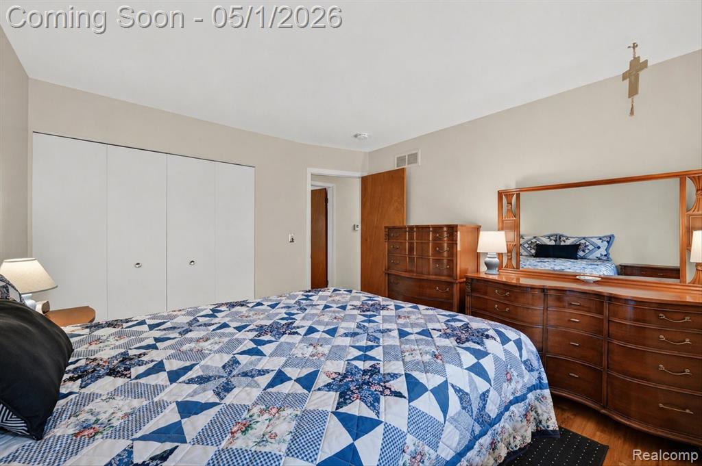 7061 London Court, Canton, MI 48187 — Photo 24
