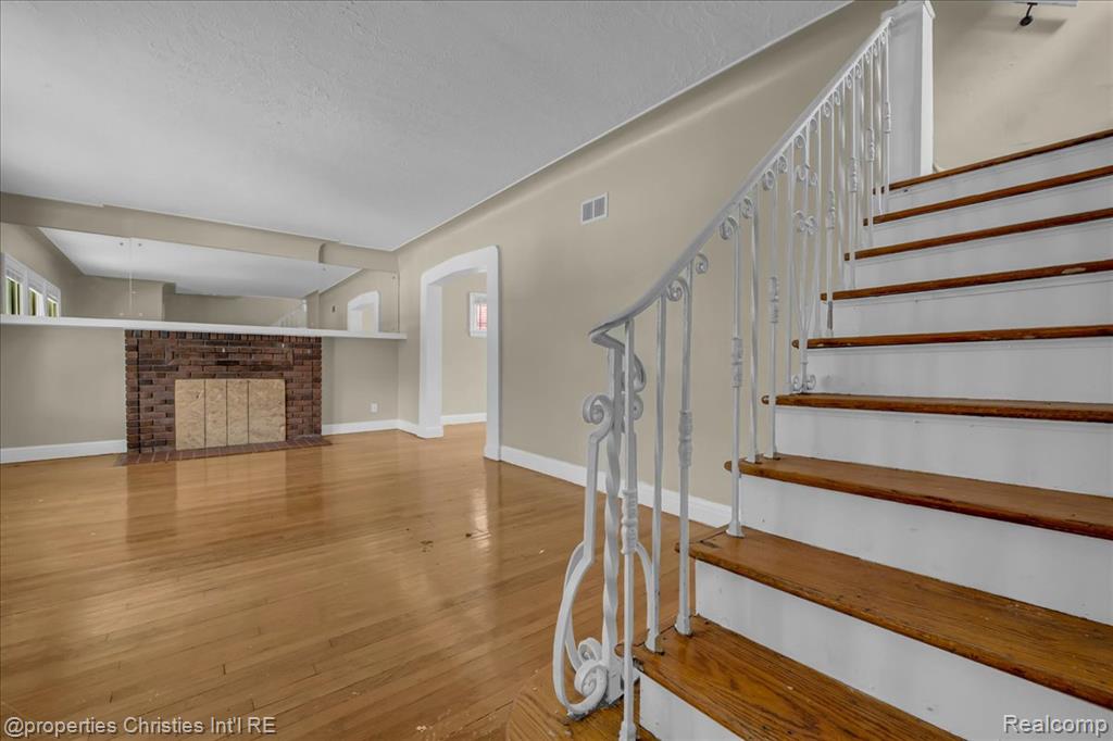 17600 Santa Barbara Drive, Detroit, MI 48221 — Photo 4