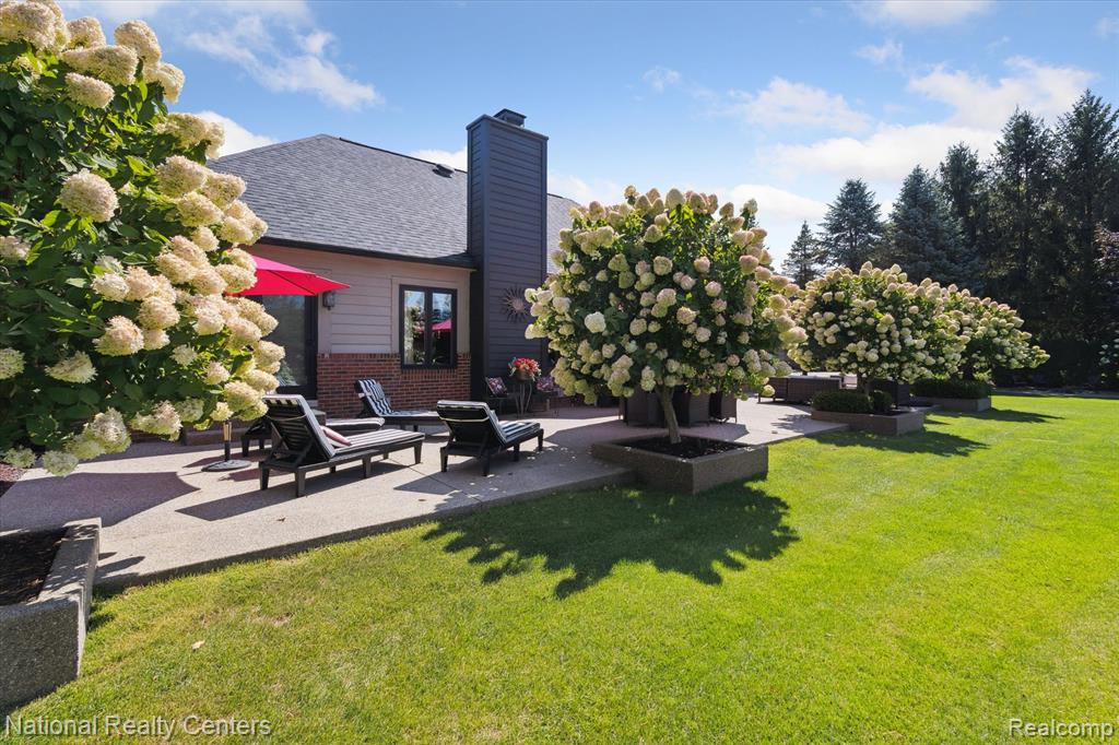 730 Berwick Court, Highland, MI — Photo 61