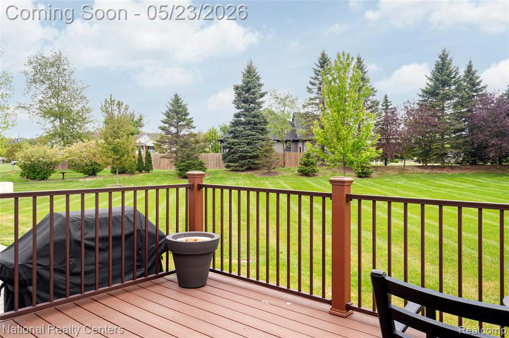 21826 Hanover Drive, Macomb, MI 48042 — Photo 38