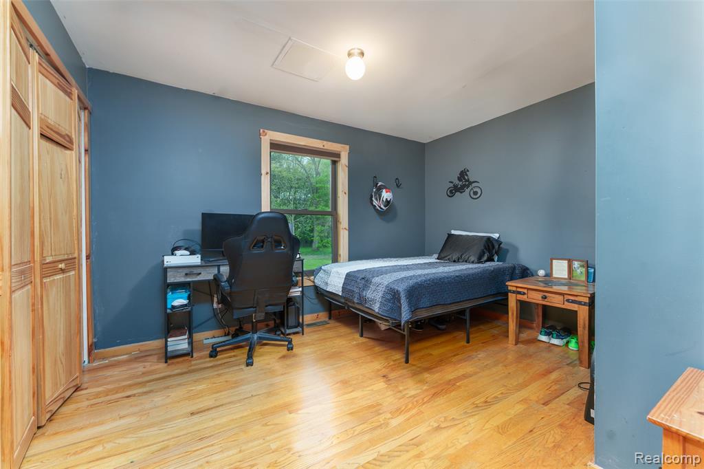 2500 E Jones Road, Howell, MI 48855 — Photo 12