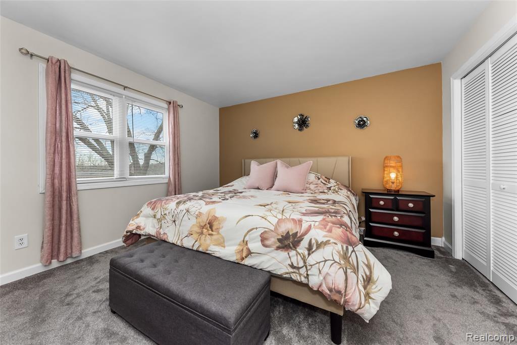 4710 Whitman Circle, Ann Arbor, MI 48103 — Photo 45