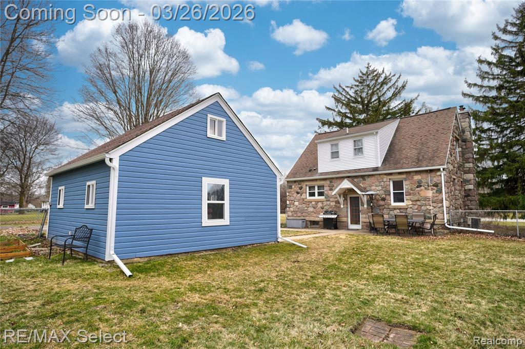 3360 N Elms Road, Flushing, MI 48433 — Photo 7