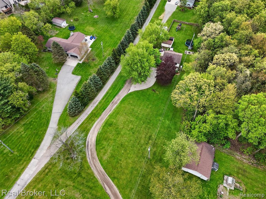 50-3885-Morgan-Rd-Orion-Township-MI-48359-WindowStill.jpg