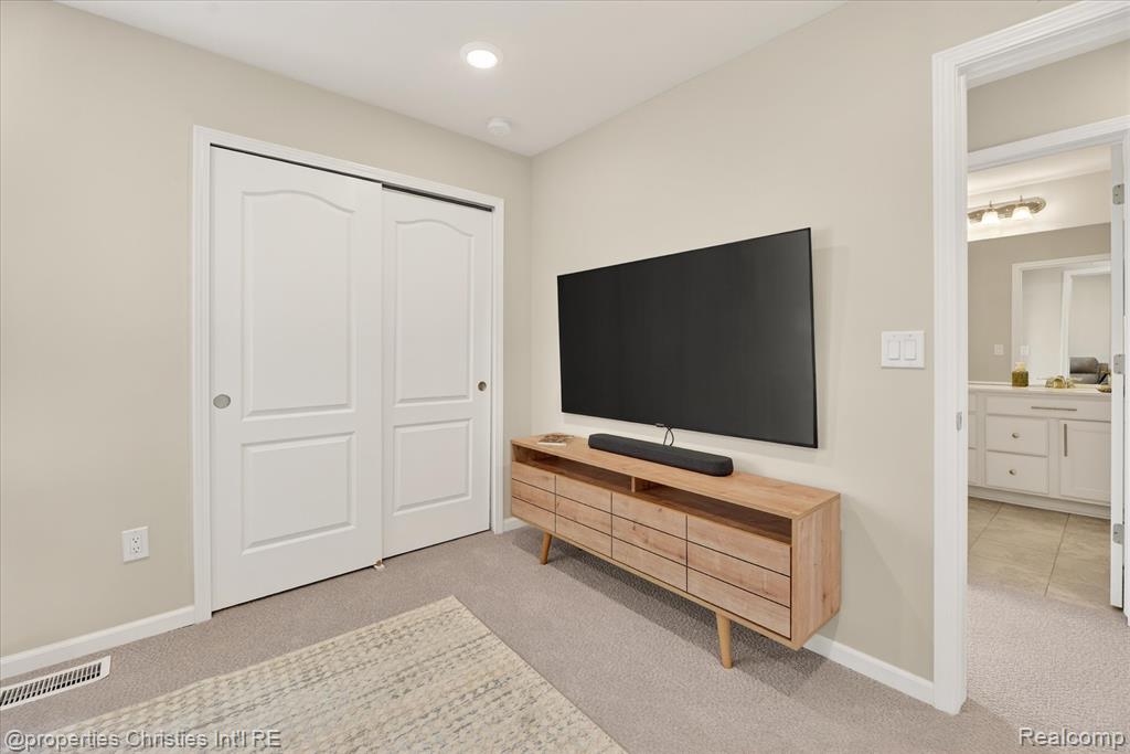 4041 Nottingham Circle, Clarkston, MI, 00000