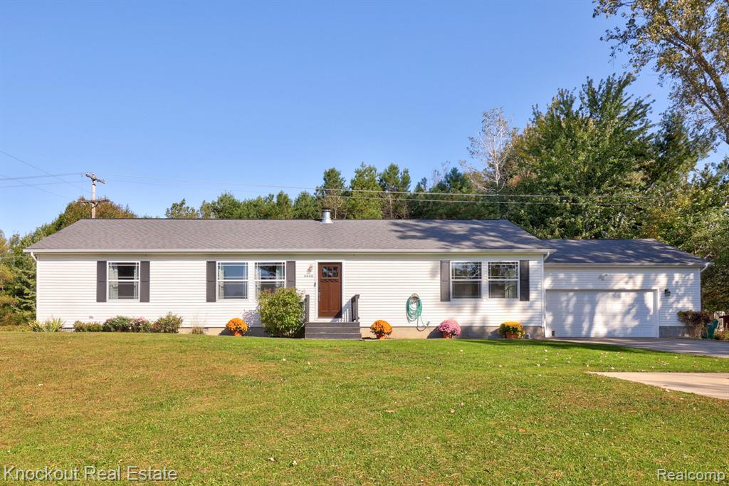 6977 Rathbun Road, Birch Run, MI 48415 — front exterior
