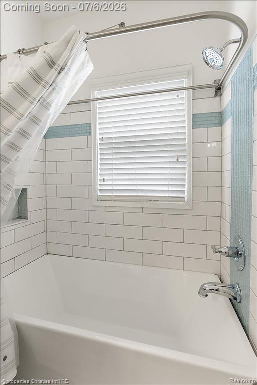 22482 Beach Street, Saint Clair Shores, MI 48081 — Photo 23