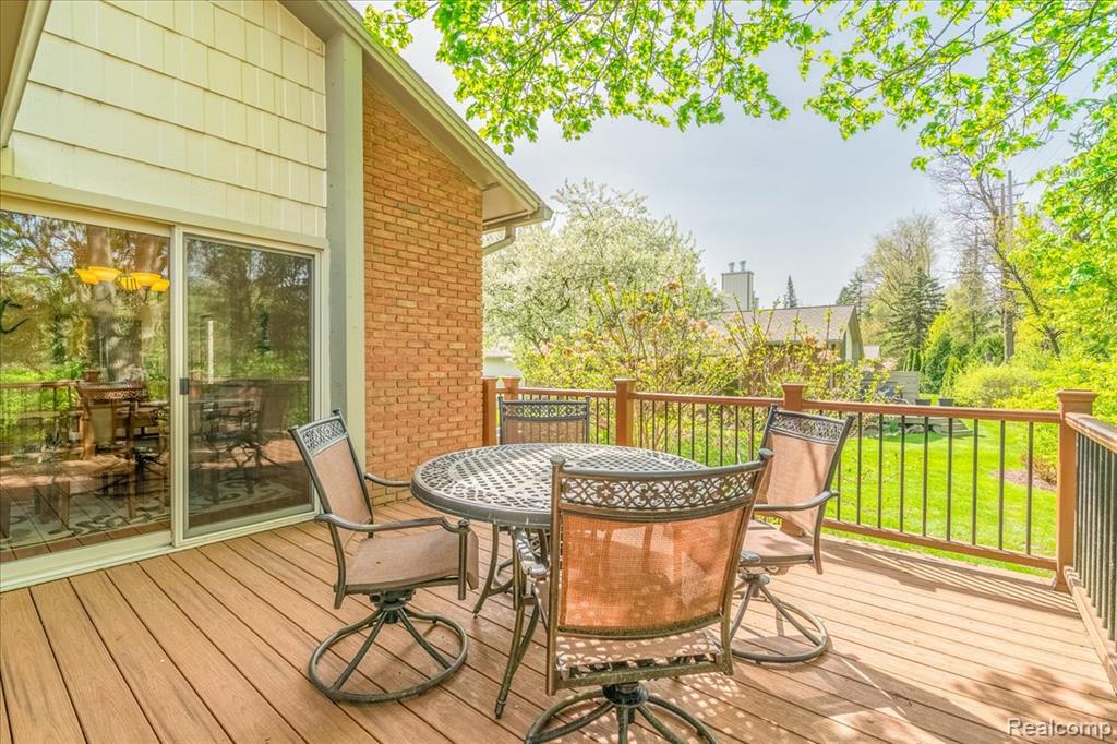 48132 Colony Farm Circle, Plymouth, MI 48170 — Photo 7