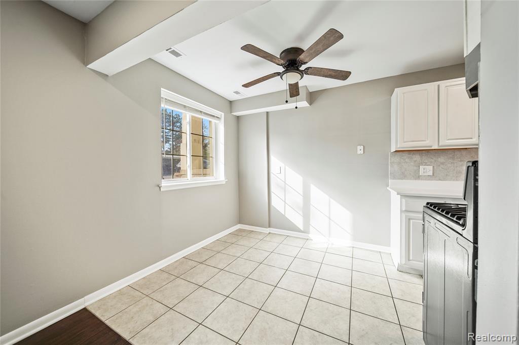 45200 Keding Street, Utica, MI 48317 — Photo 6