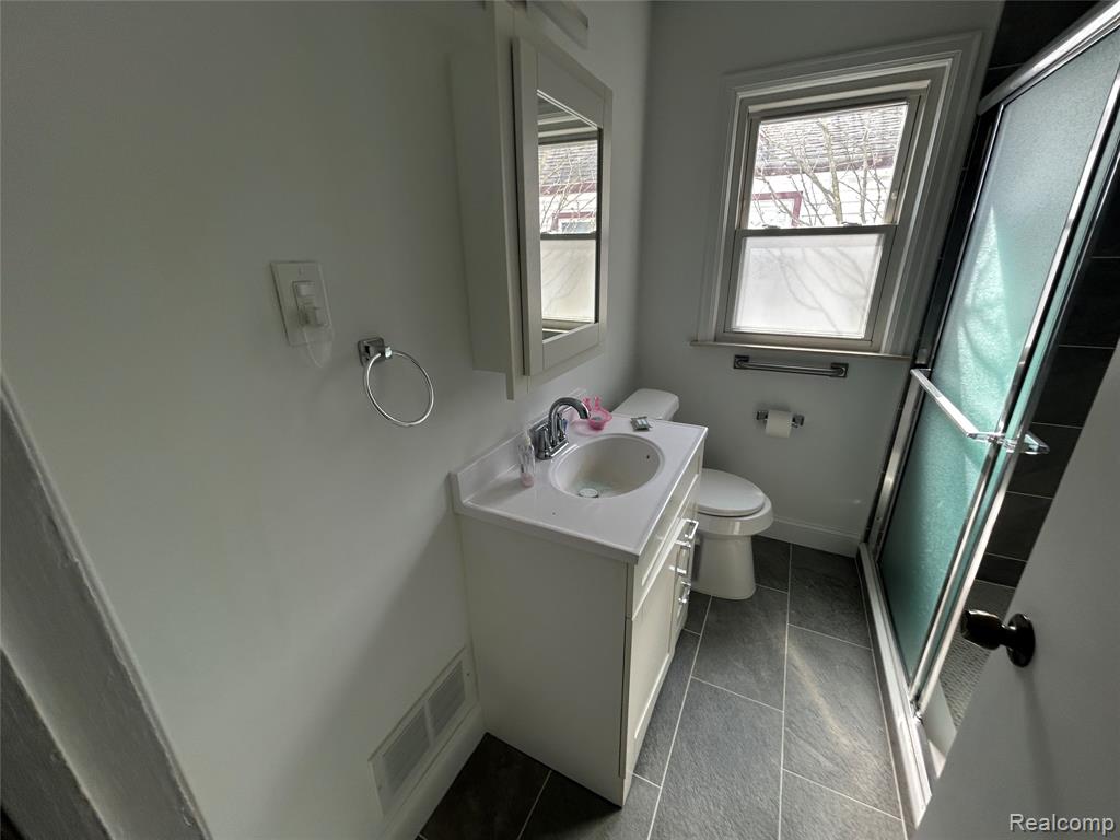 16910 Pembroke Avenue, Detroit, MI 48235 — Photo 17
