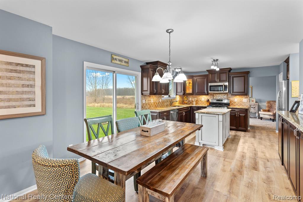 316 Lenox Lane, Brighton, MI 48114 — Photo 12