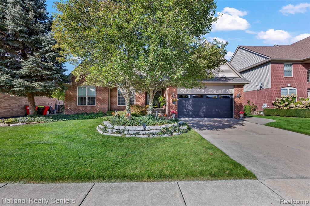 46245 Sawyer Lane, Macomb, MI 48044 — front exterior