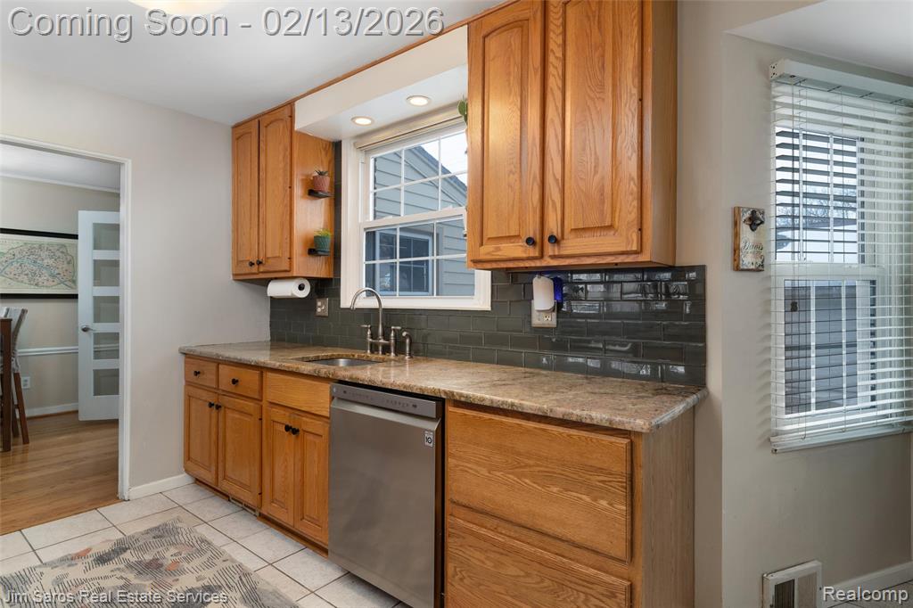 464 McKinley Avenue, Grosse Pointe Farms, MI 48236 — Photo 11