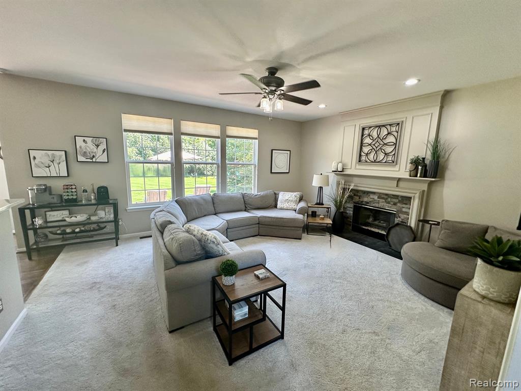 48798 MANHATTAN Circle, Canton, MI 48188 — Photo 21