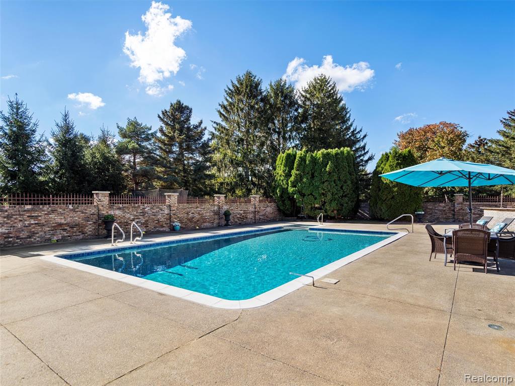4227 Newcastle Drive, Clarkston, MI 48348 — Photo 65