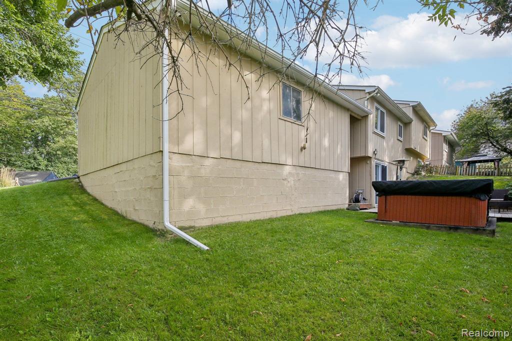 895 N CONKLIN Road, Lake Orion, MI 48362 — Photo 35