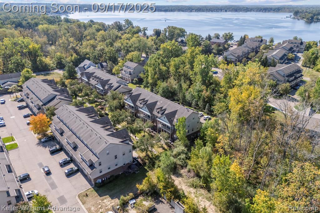 446 Boardwalk Drive, Walled Lake, MI 48390 — Photo 39