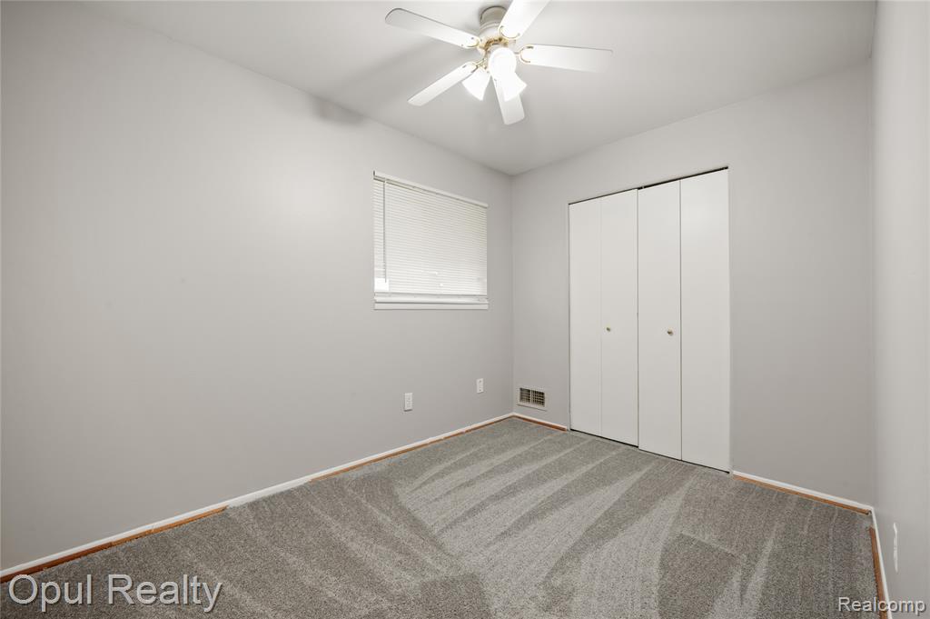 4845 Dudley Street, Dearborn Heights, MI 48125 — Photo 13