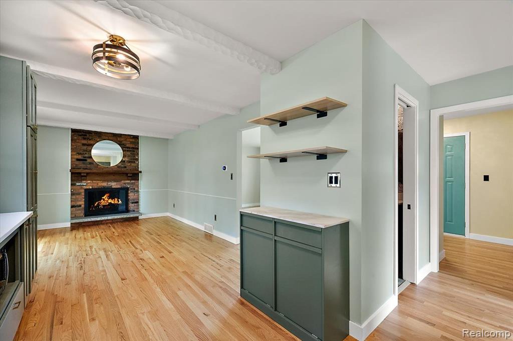 754 W Baker Avenue, Commerce Twp, MI — Photo 10