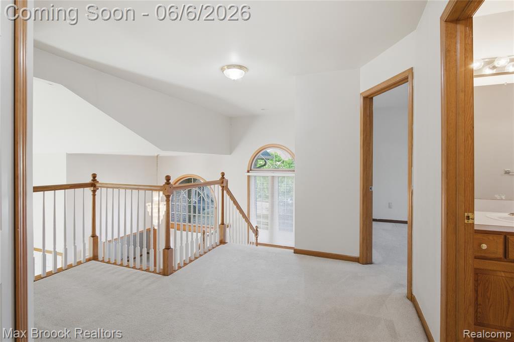 46547 Glen Eagle Drive, Utica, MI 48315 — Photo 34