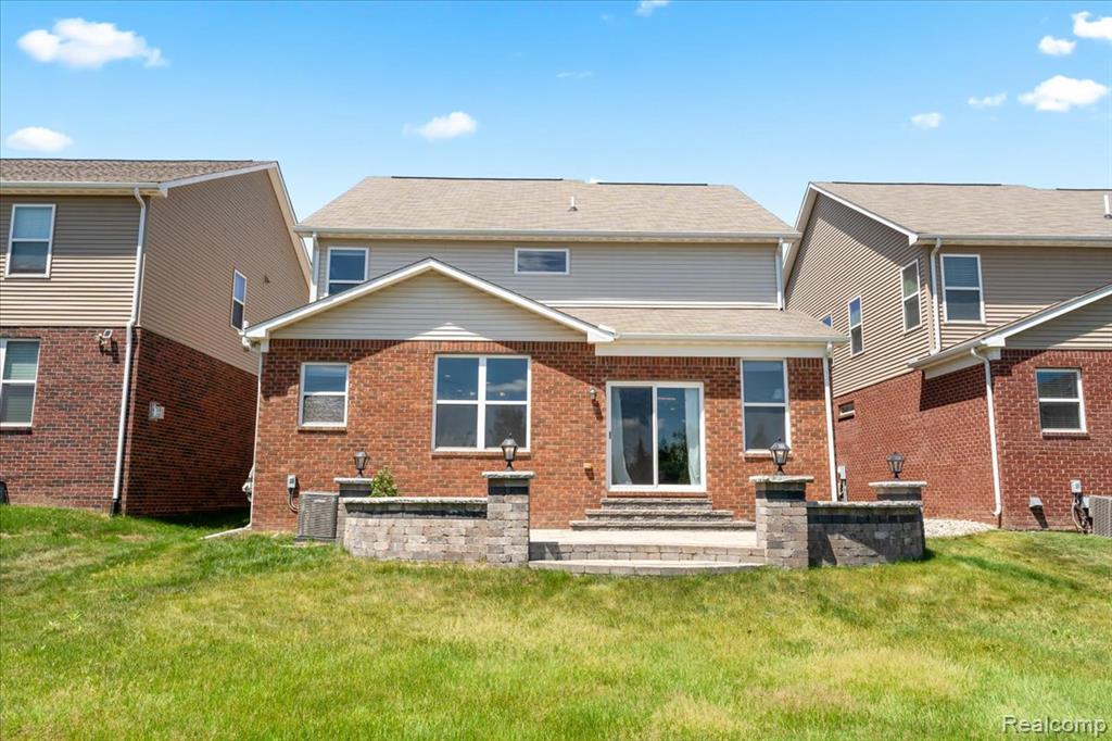 49552 Harrier Place, Novi, MI — Photo 39