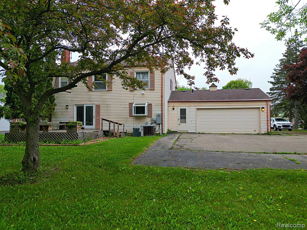 4003 OLD DOMINION Drive, West Bloomfield, MI 48323 — Photo 6