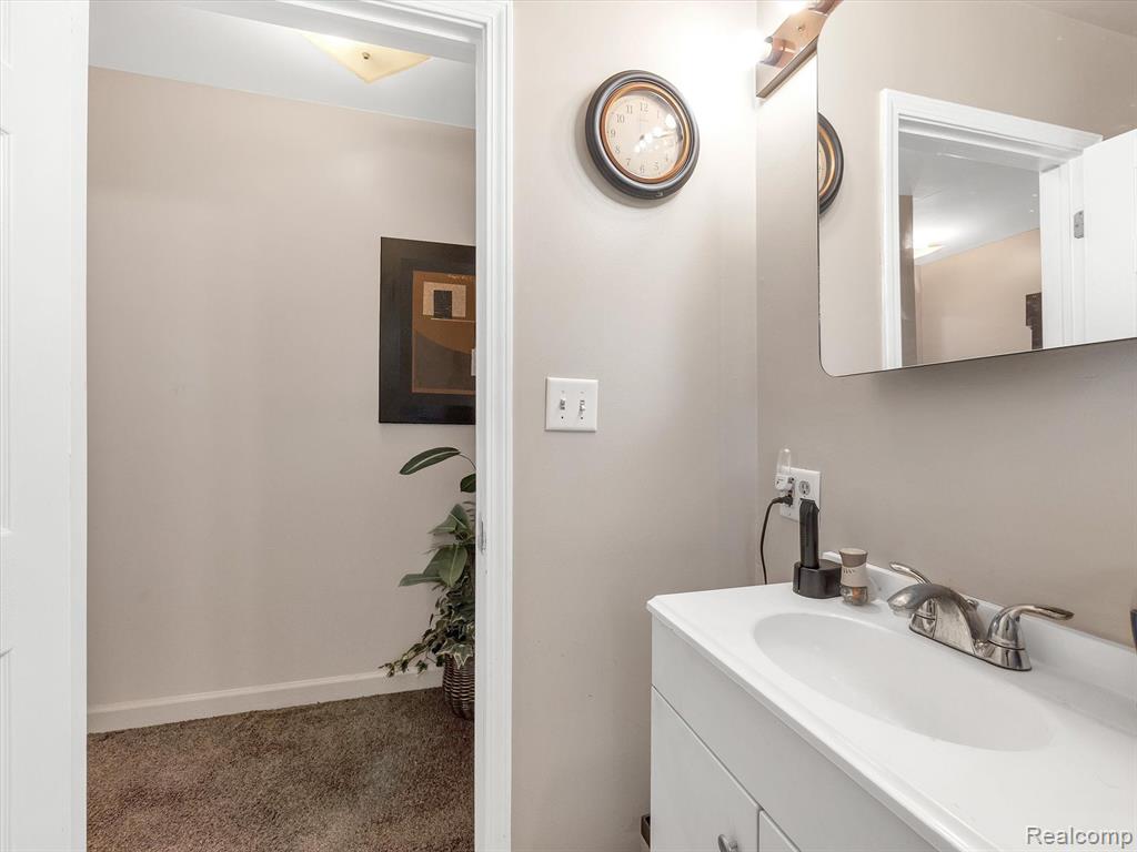 5306 MARSEILLES Street, Detroit, MI 48224 — Photo 28