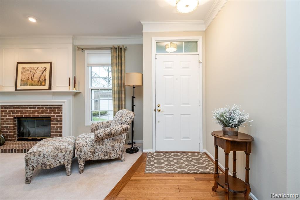 16189 FOREST LAKE Drive, 127, Northville, MI 48168 — Photo 3