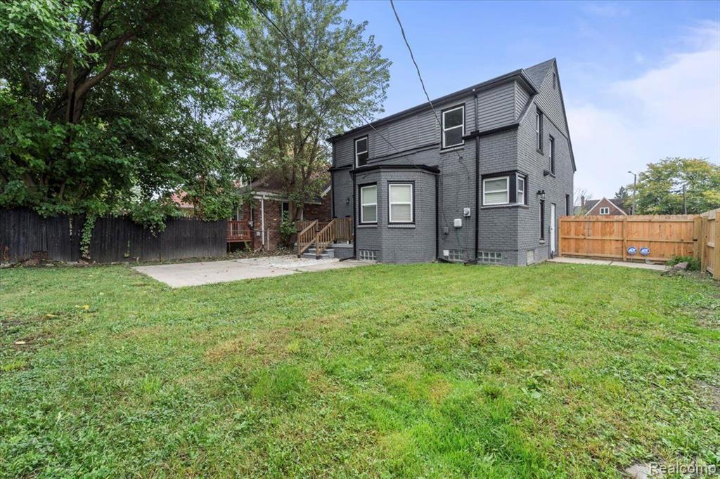 11943 E OUTER Drive, Detroit, MI 48224 — Photo 15
