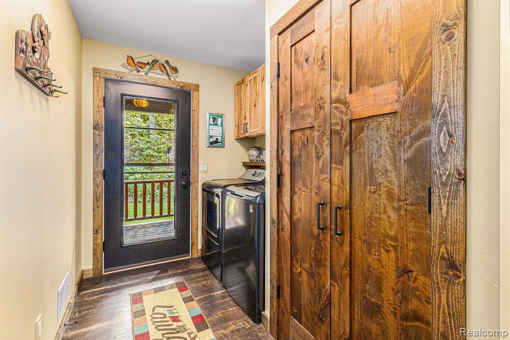 8630 HIDDEN LAKE Drive, Howell, MI 48855 — Photo 13