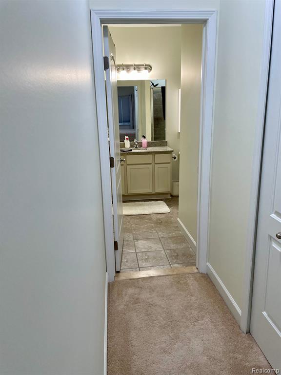5549 ARBOR CHASE Drive, Ann Arbor, MI 48103 — Photo 13